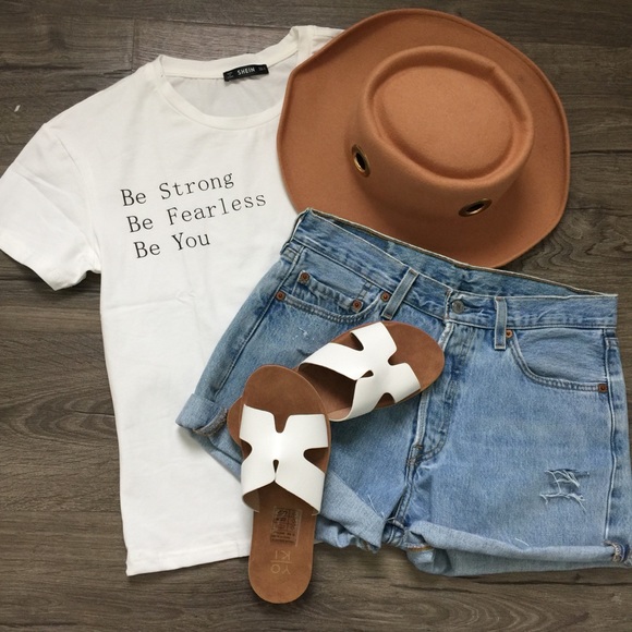 “Be Strong Be Fearless Be You” Tee SMALL - Picture 7 of 8